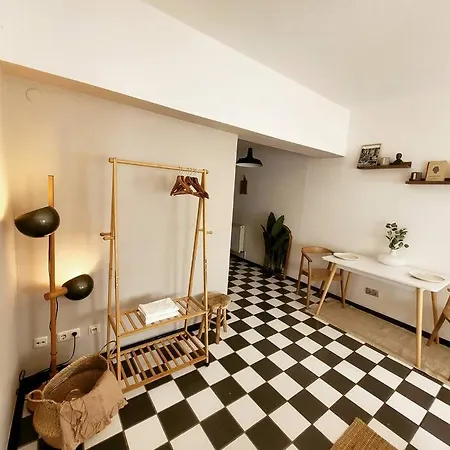 Nahe Zentrum & Festspielhaus Apartmán *