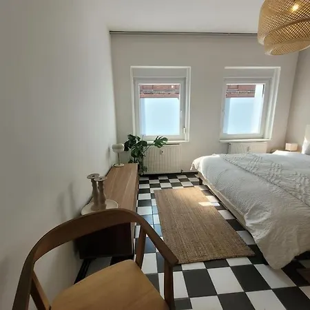 Nahe Zentrum & Festspielhaus Apartmán *